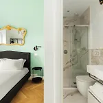 Iflat New Spacious & Classy In Monti Lägenhet