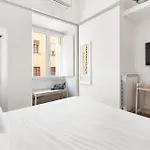 Lägenhet Iflat New Spacious & Classy In Monti Rom