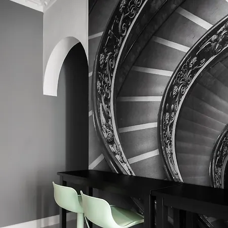 Iflat New Spacious & Classy In Monti * Roma